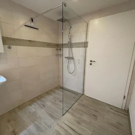 아파트 Am Suedhang